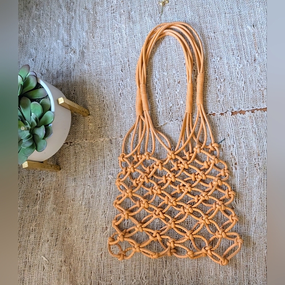 Little Liffner • Knotted Mini Tote - Picture 2 of 4